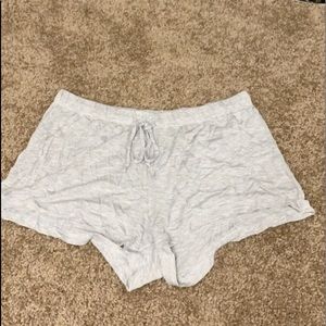 Comfy gray shorts